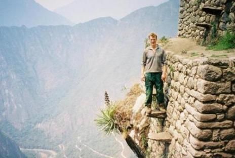 stairs of death huayna picchu