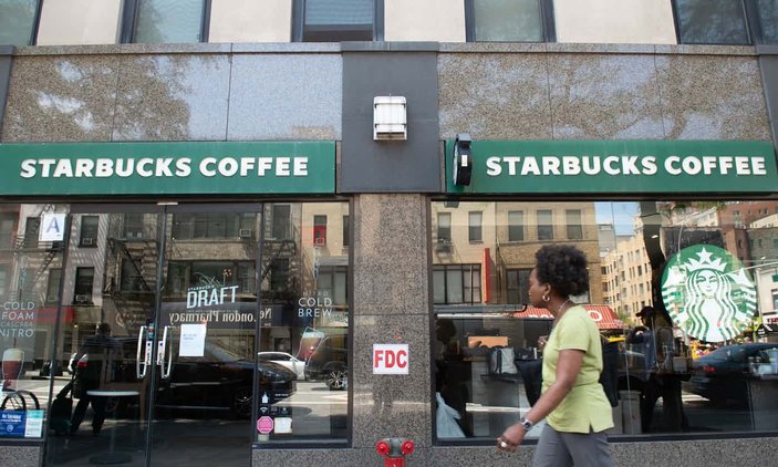 starbucks tidak diterima di australia