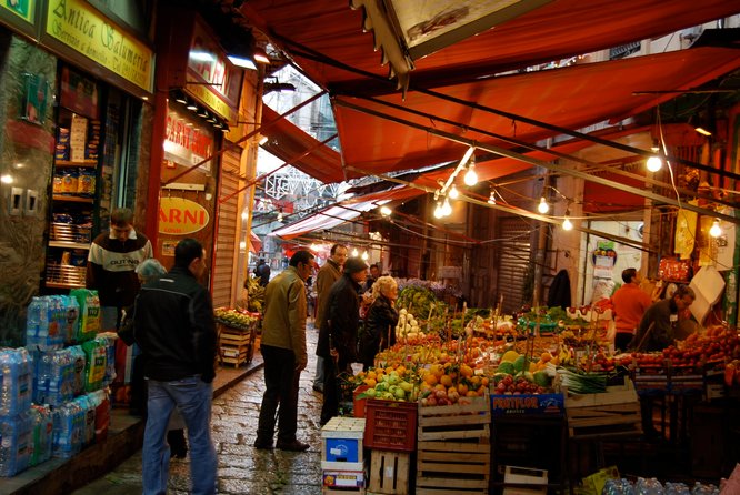 suasana di pasar palermo 2