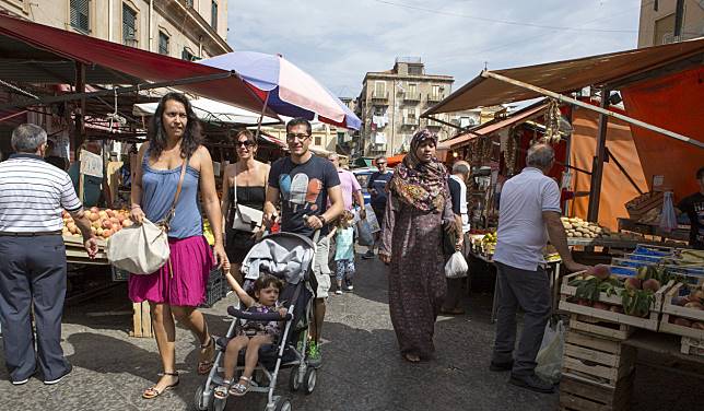 suasana di pasar palermo