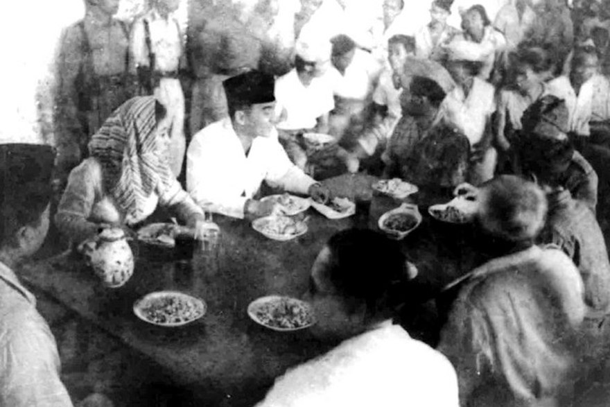 sukarno dan isteri