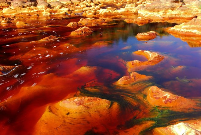 sungai rio tinto bagaikan berada di planet lain