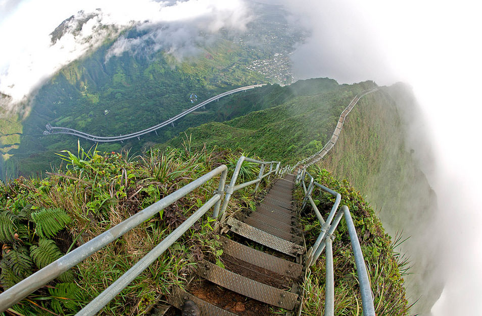 tangga haiku hawaii