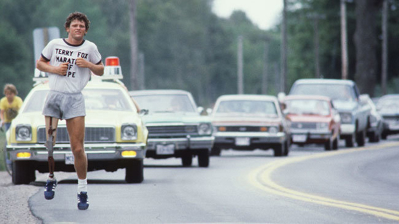 terry fox melakukan maraton