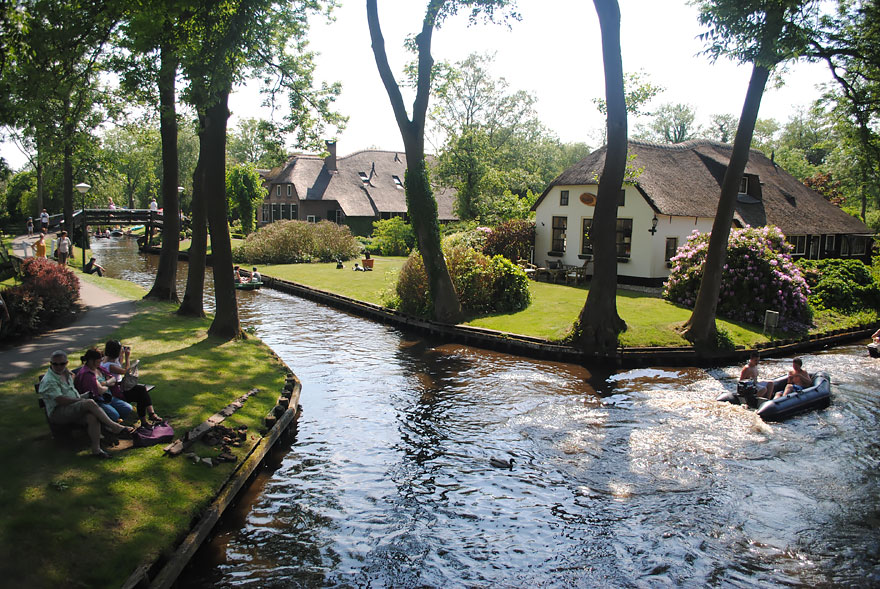 terusan giethoorn