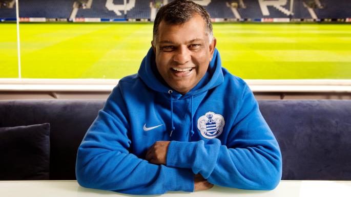 tony fernandes qpr england air asia