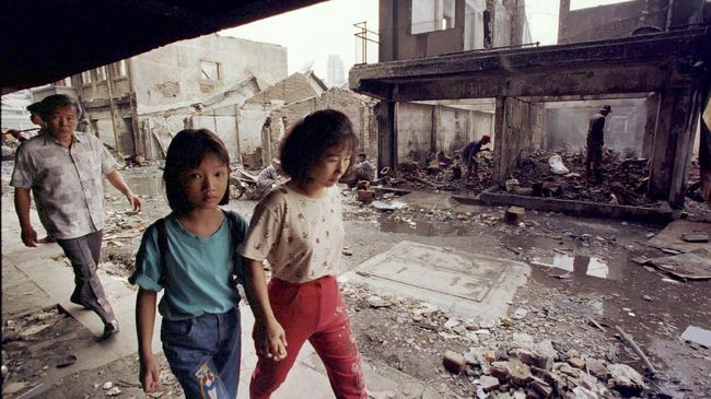 tragedi tionghoa 1998 di indonesia