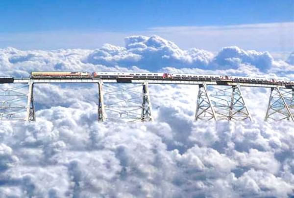 tren a las nubes