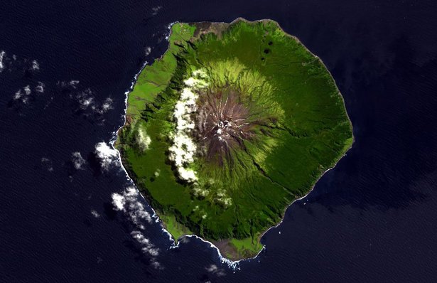 tristan da cunha pulau paling terasing terpencil di dunia