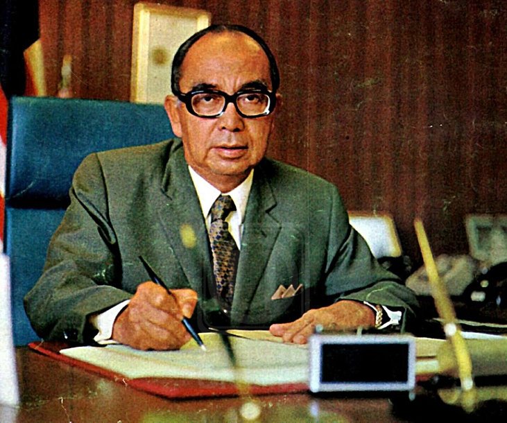 tun abdul razak 1 422