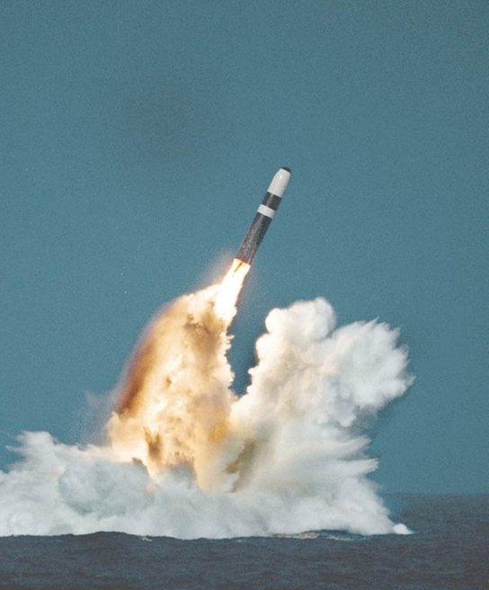 ugm 133 trident ii 2