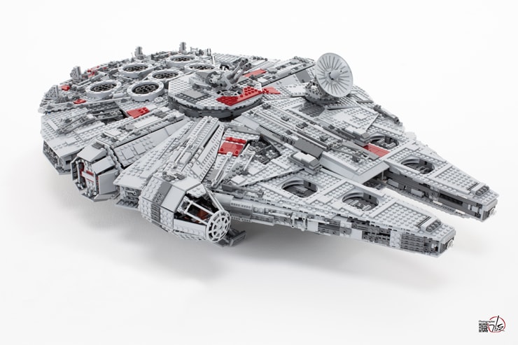 ultimate collector s millennium falcon