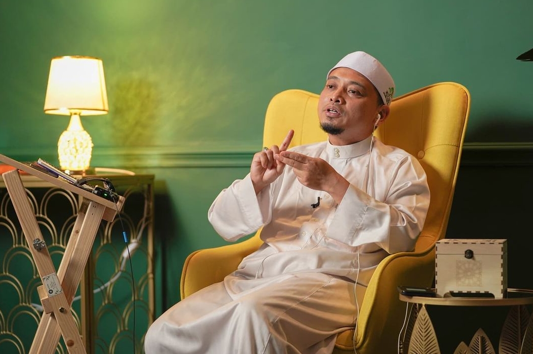 ustaz wadi annuar