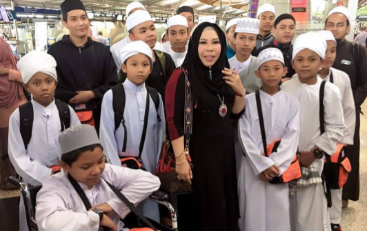 vida bawa anak tahfiz tunai umrah 1