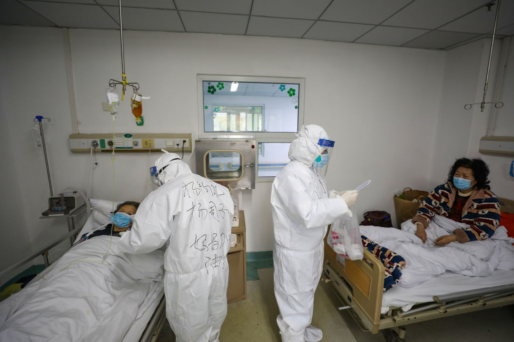 virus plasma di cina china pakaiman hazmat