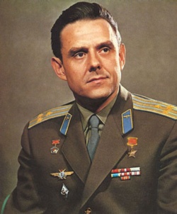 vladimir komarov 77