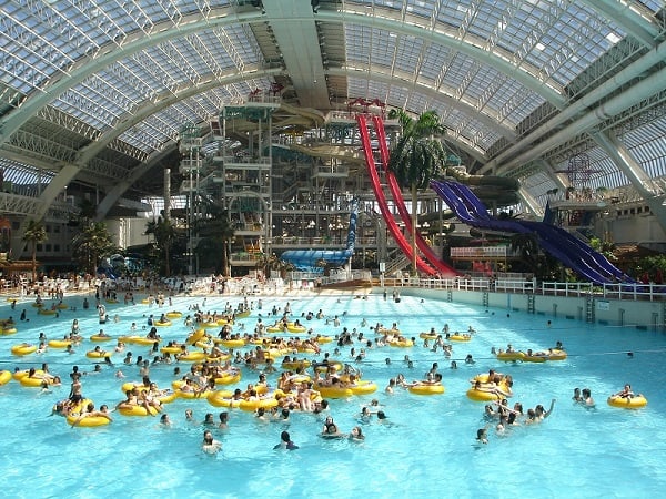 world water park kanada 574