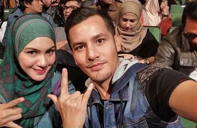 wow inilah nama besar dalam industri hiburan yang melamar datuk aliff syukri sebagai penyanyi 1