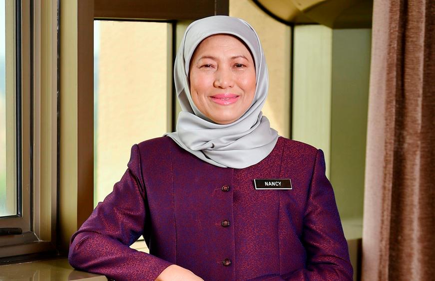 yb nancy shukri menteri pembangunan wanita