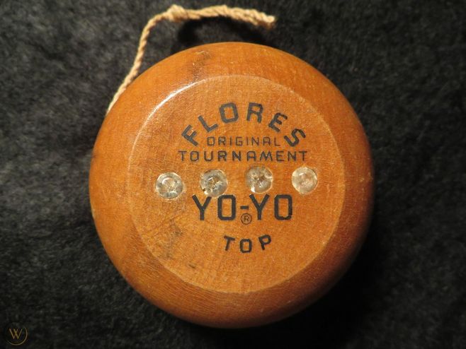 yoyo asli pedro flores