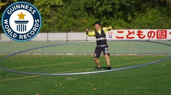 yuya yamada pemegang rekod putaran hula hoop terbesar di dunia