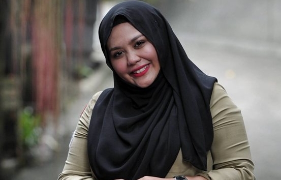 zulin aziz sudah buka tudung 1