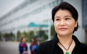 10 Self-Made Billionaire Wanita Paling Kaya Di Dunia