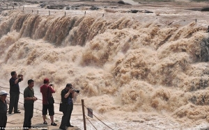 5 Sungai Paling Berbahaya Di Dunia