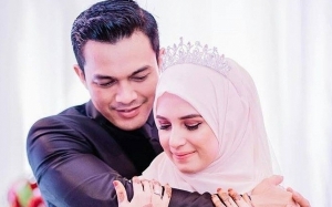 6 Gambar Terkini Anak Comel Saharul Ridzwan dan Deena Amir