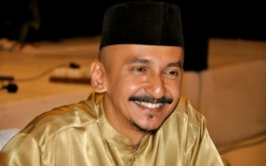 Farouk Hussain Masuk Unit Kecemasan