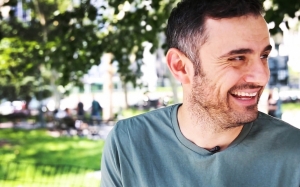 Gary Vaynerchuk - Jutawan Yang Bermula Dengan Menjual Lemonade dan Kad Besbol