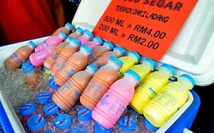 Kenapa Ada Susu Yang Dijual di Peti Sejuk dan Ada Yang Hanya Diletak Atas Rak?