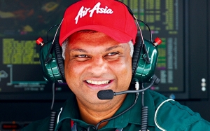 Kisah Kejayaan Bagaimana Tony Fernandes Membina Empayar AirAsia