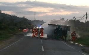 Lori Bawa Asid Sulfurik Terbalik di Beaufort