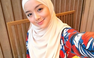 Mira Filzah Jawab Gosip Cinta Dengan Zizan Razak