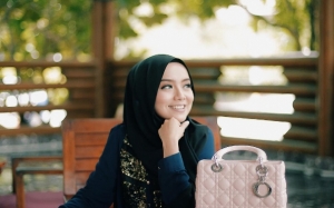 Mira Filzah Sah Jadi Model Pentas Fesyen Antarabangsa di New York