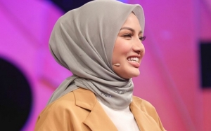 Neelofa Ditegur Pegawai Perubatan