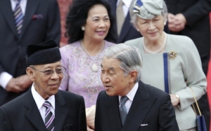 Perginya Tuanku Abdul Halim, Tumpahnya Air Mata Maharaja Akihito