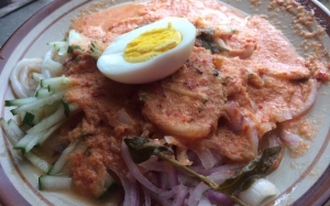 Resepi Laksa Kuah Ayam Paling Simple