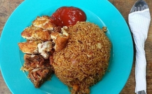 Resepi Nasi Goreng Ayam Perap Rempah Simple Dan Mudah