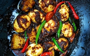 Resepi Telur Dan Tauhu Masak Kicap Cili Hijau