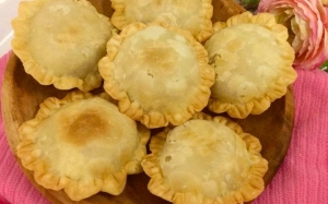 Resepi Temosa (Karipap Ikan) Berlemak dan Puas Dimakan