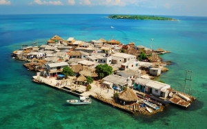 Santa Cruz del Islote : Pulau Paling Padat Di Dunia