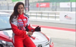 Selebriti Sertai Toyota Gazoo Racing