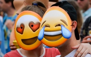 Tahukah anda siapa pencipta emoji dan sejarah tentang emoji?