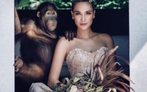 Tangkap Gambar Dengan Orang Utan, Luna Maya Dihentam