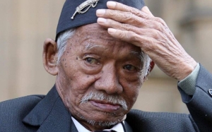 Wira WWII yang Berperang Dengan Sebelah Tangan dan Satu Mata - Lachhiman Gurung